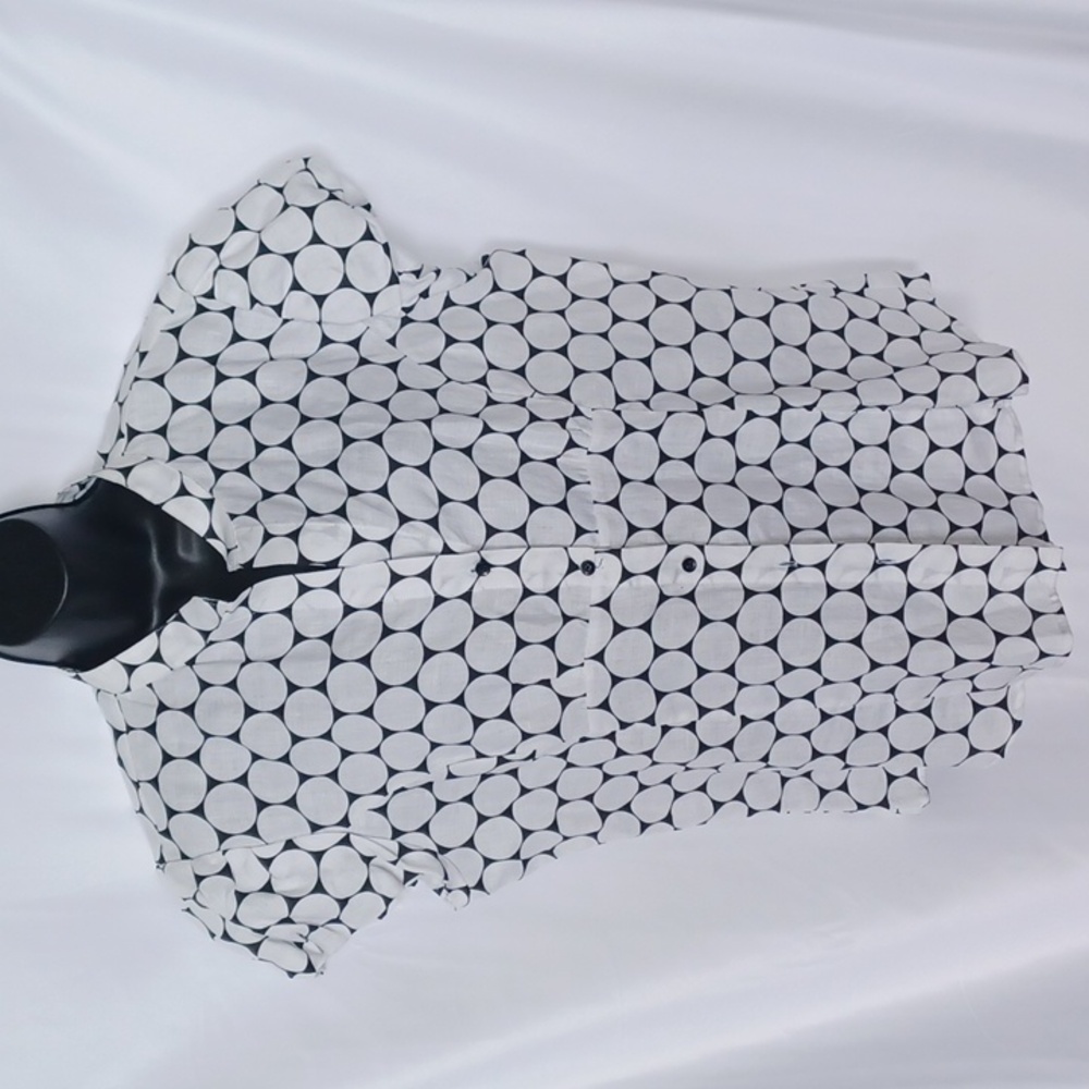 Tweeds 100% linen short puff cap sleeve blouse, black & white dots